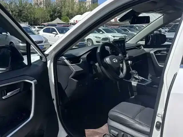 Toyota Wildlander
