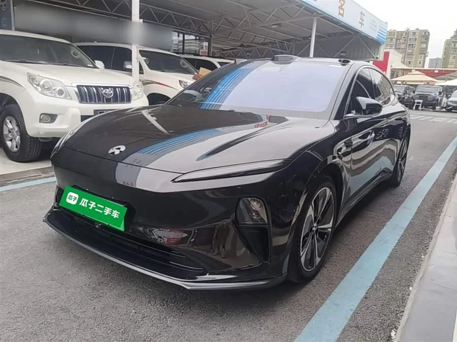 NIO ET5T