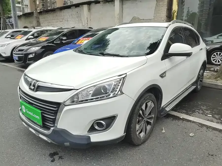 Luxgen U6 SUV