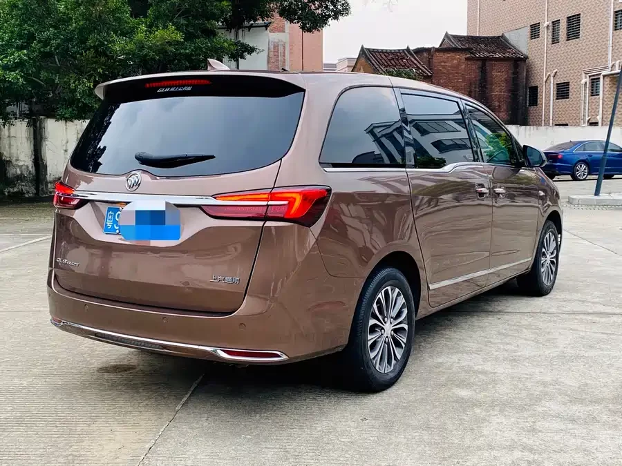 Buick GL8