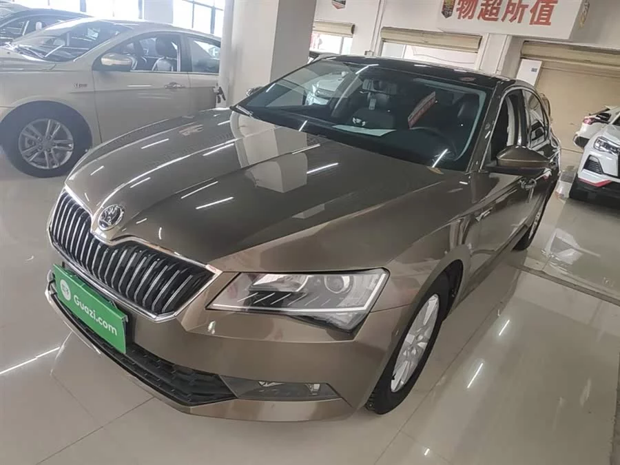 Skoda SuperB