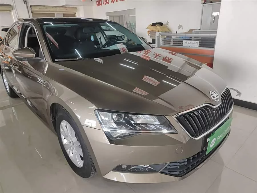 Skoda SuperB