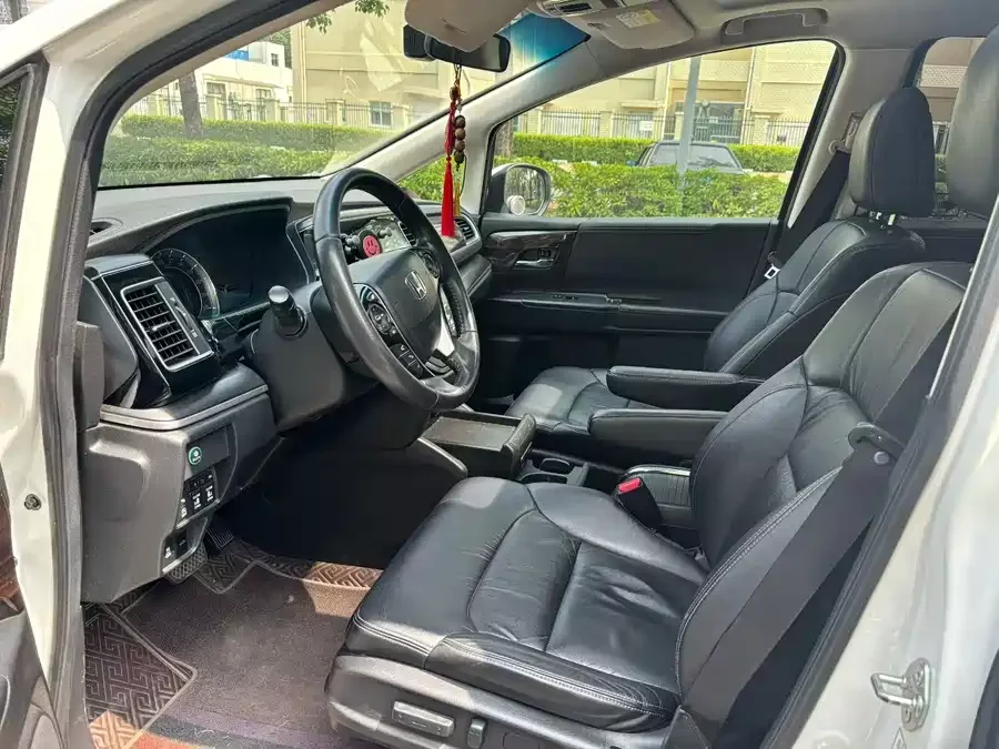 Honda Elysion