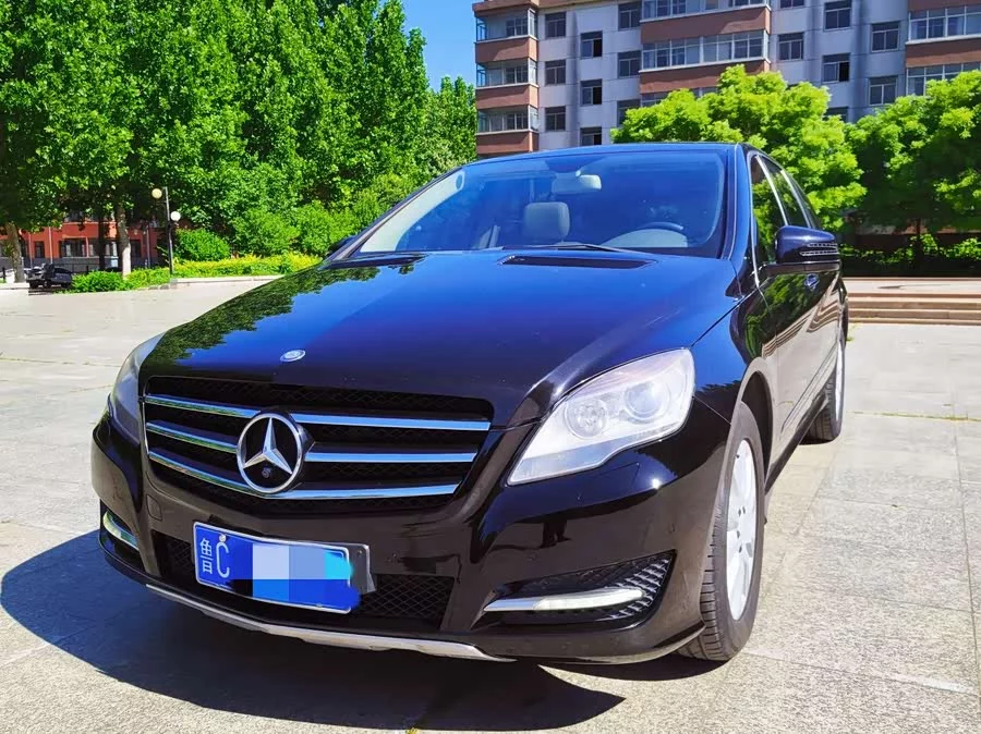 Mercedes Benz R-rated