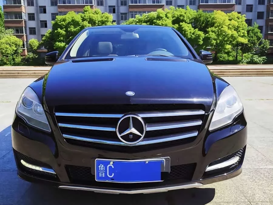 Mercedes Benz R-rated