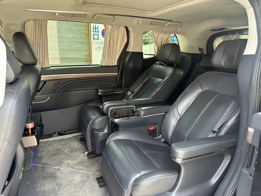 GAC Trumpchi M8