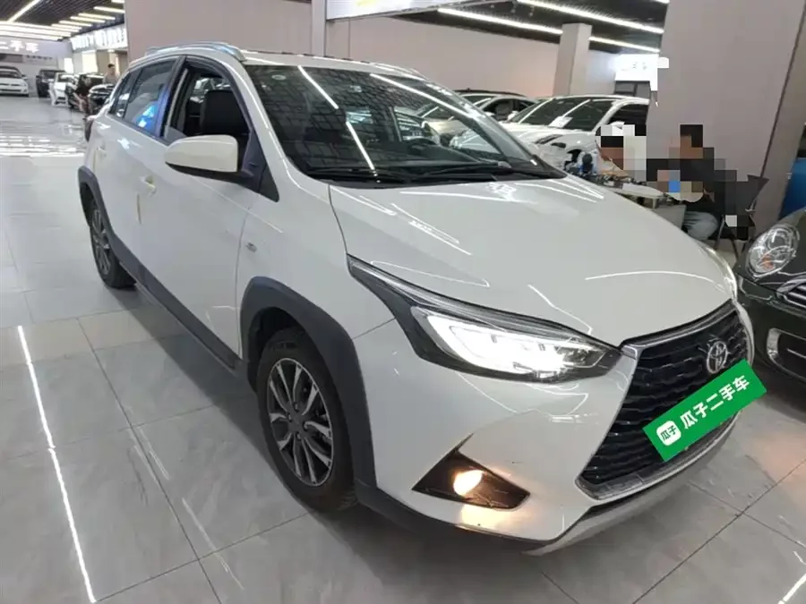 Toyota YARiS L