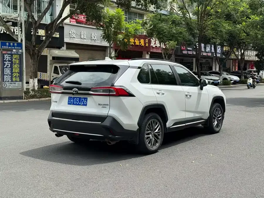 Toyota Wildlander