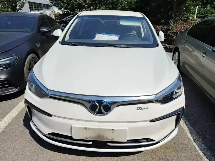 BAIC Beijing EU5