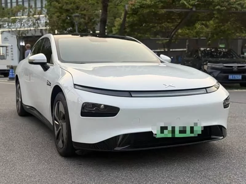 Xpeng P7
