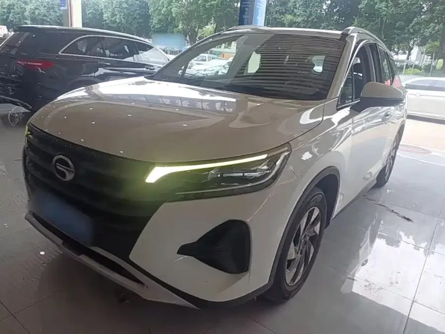 GAC Trumpchi GS4