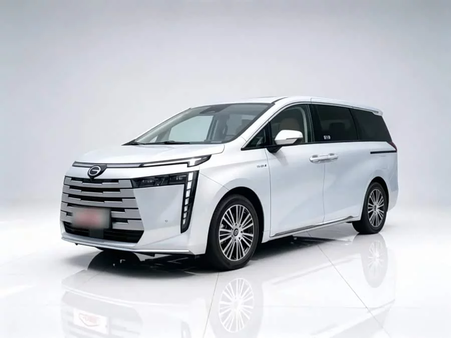 GAC Trumpchi E8 PHEV