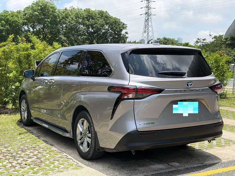 Toyota SIENNA