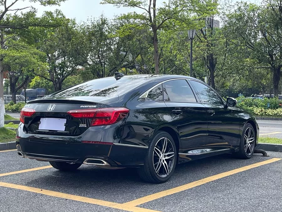 Honda Inspire