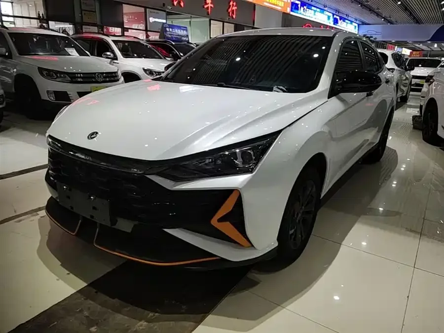 Dongfeng Yixuan