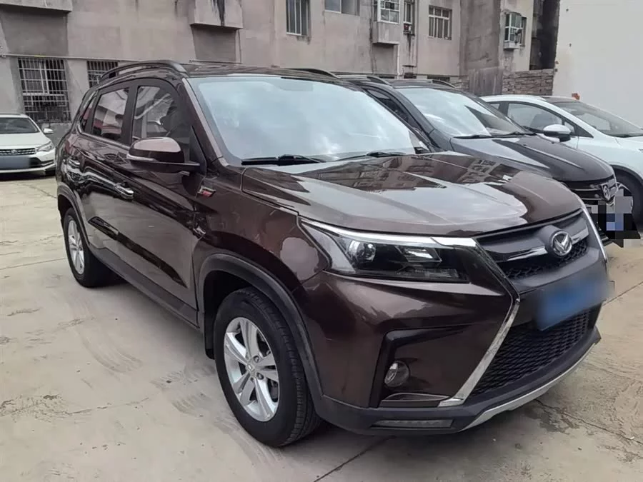 BAIC S5