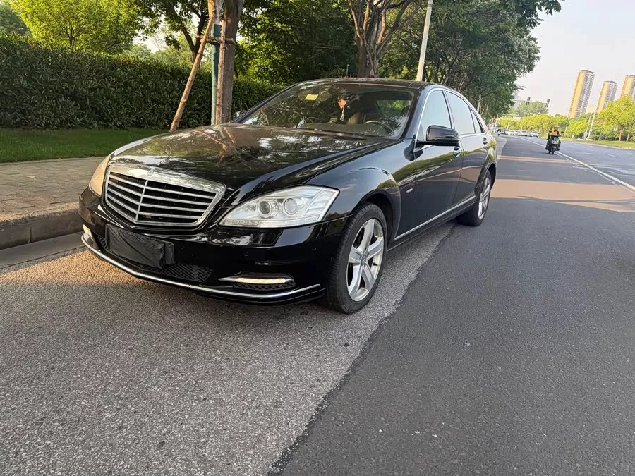 Mercedes Benz S class