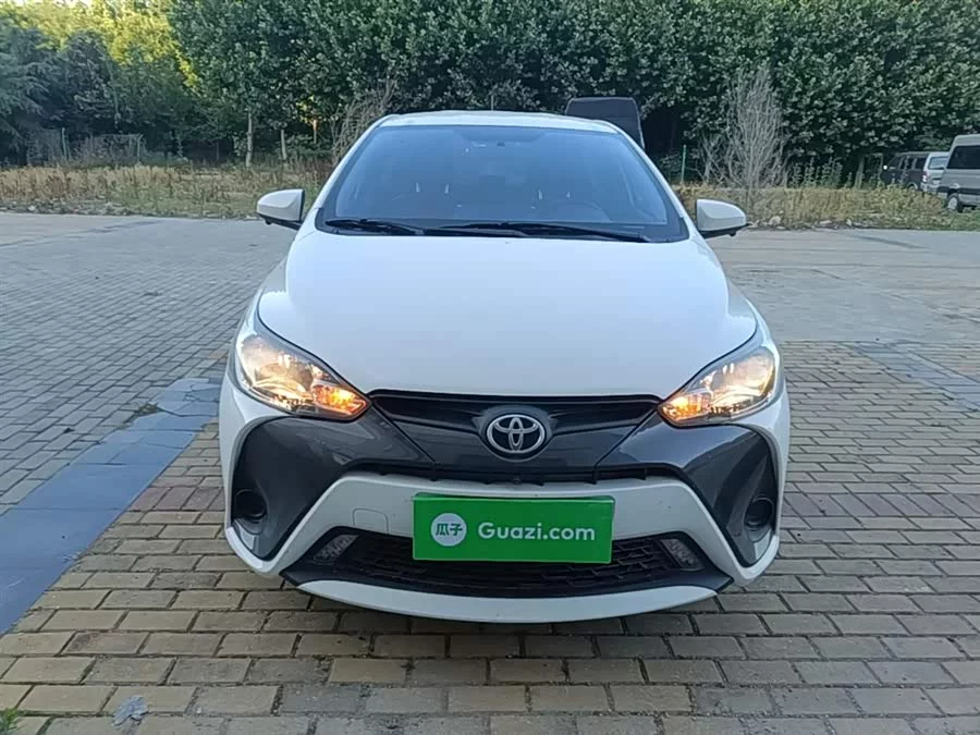Toyota YARiS L