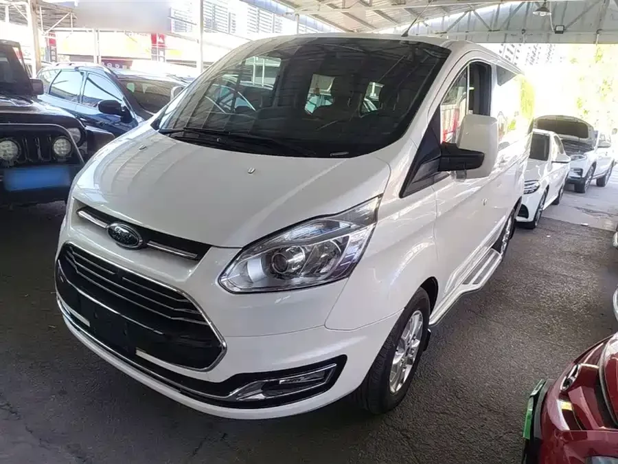 Ford Tourneo