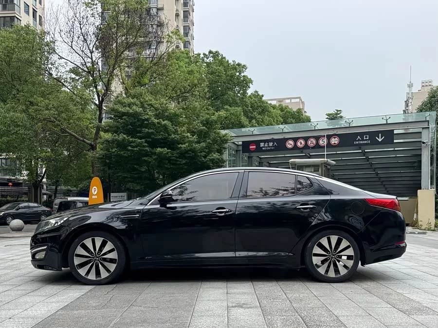 Kia K5