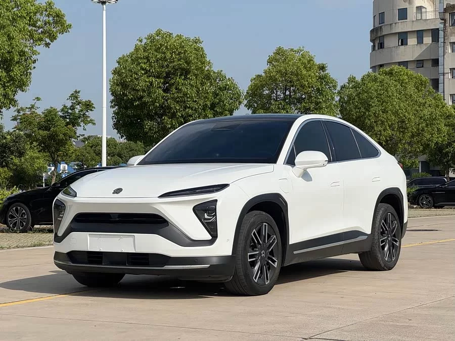 NIO EC6