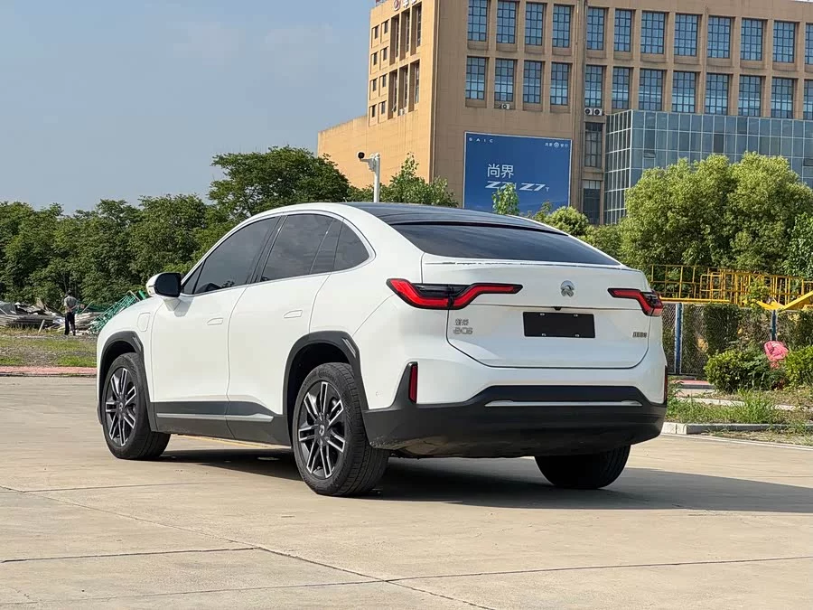 NIO EC6