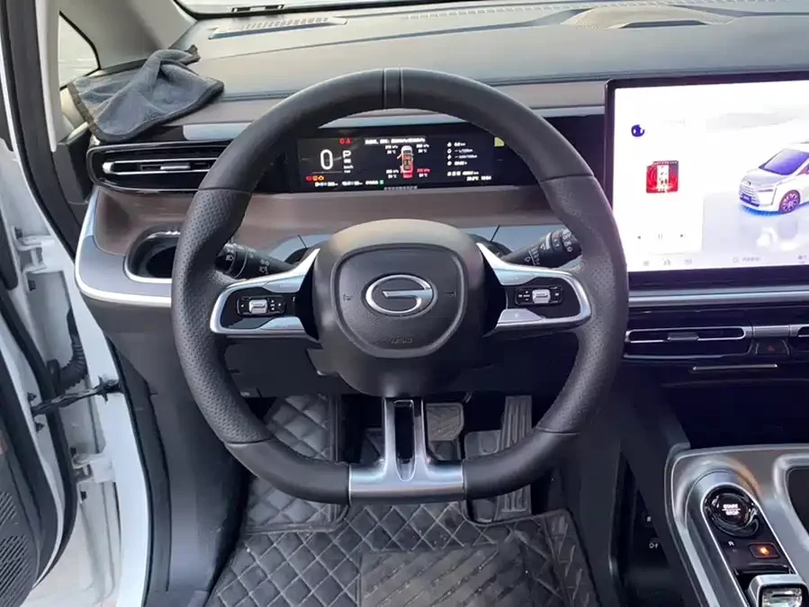GAC Trumpchi E8 PHEV