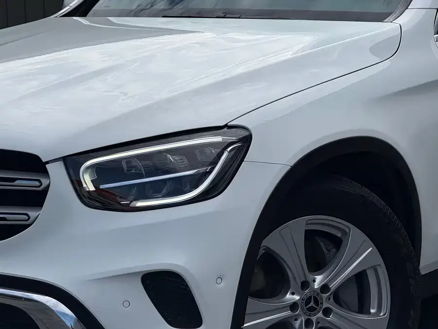 Mercedes Benz GLC