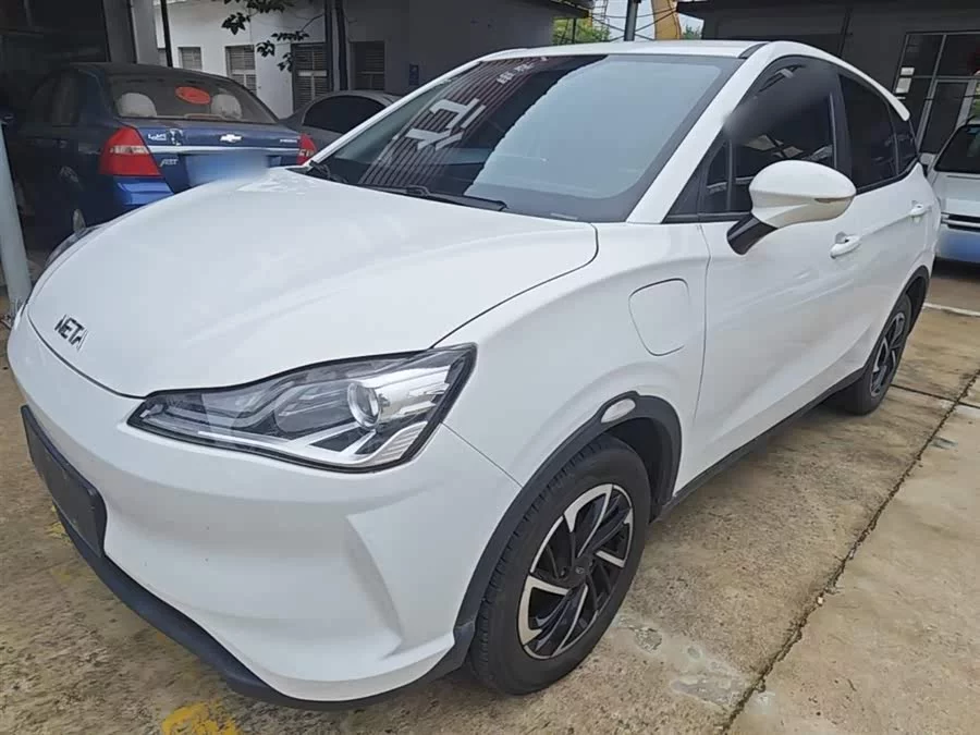 NETA Nezha V