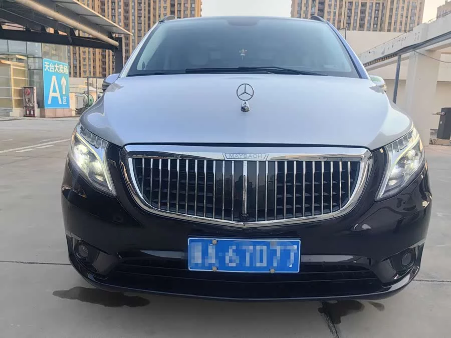 Mercedes Benz Vito