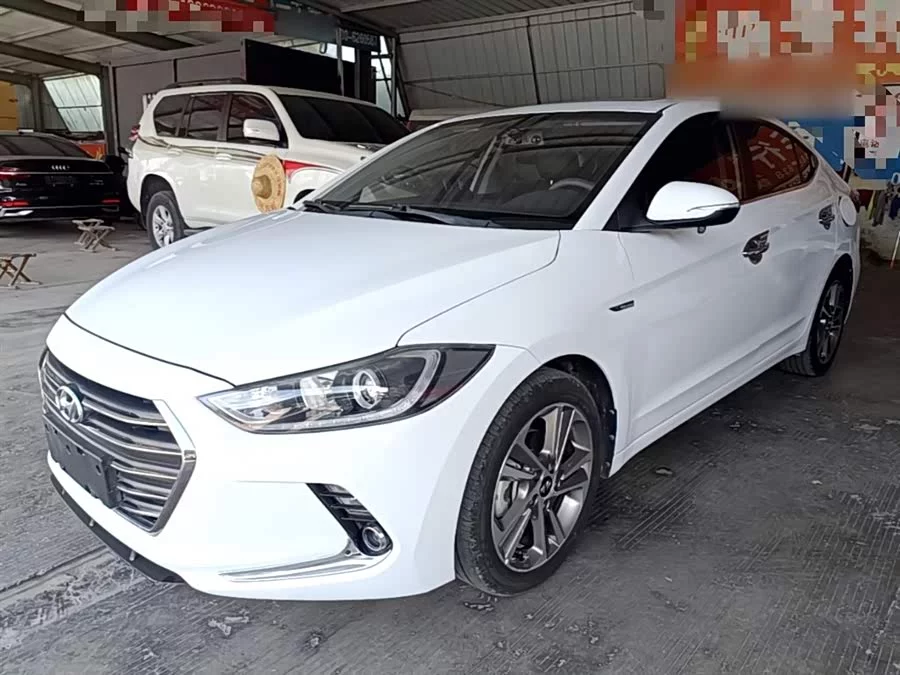 Hyundai elantra