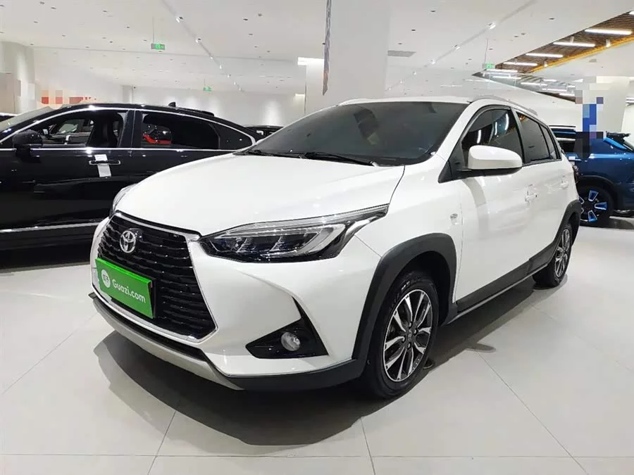 Toyota YARiS L