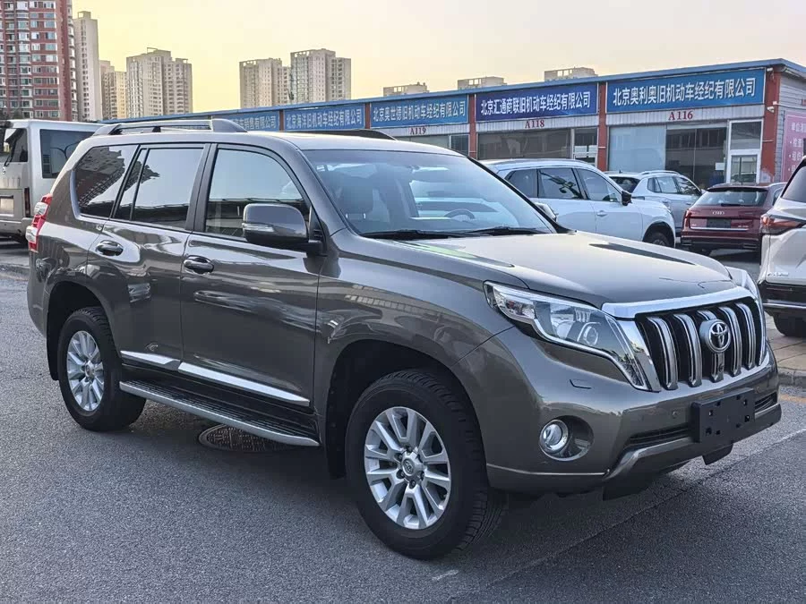 Toyota Prado