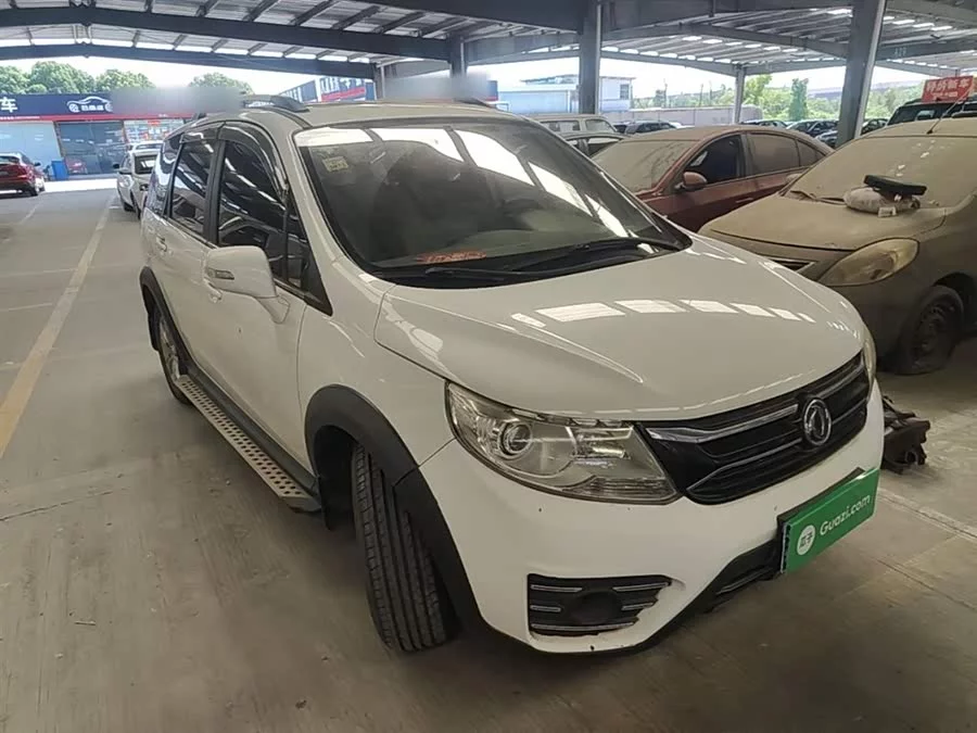 Dongfeng Jingyi XV