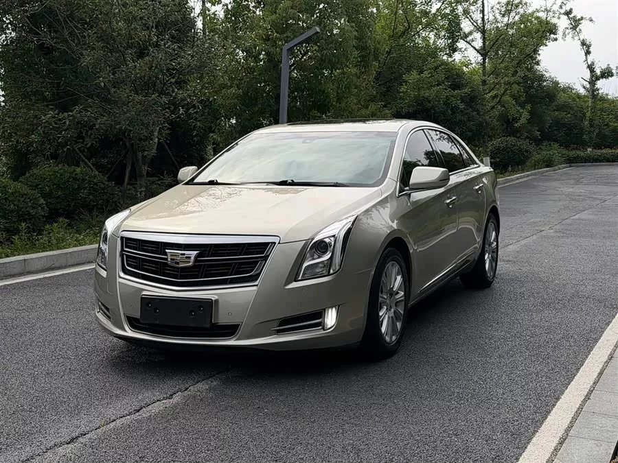 Cadillac XTS