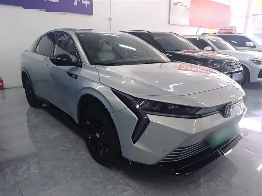 Honda hunting light e:NS2