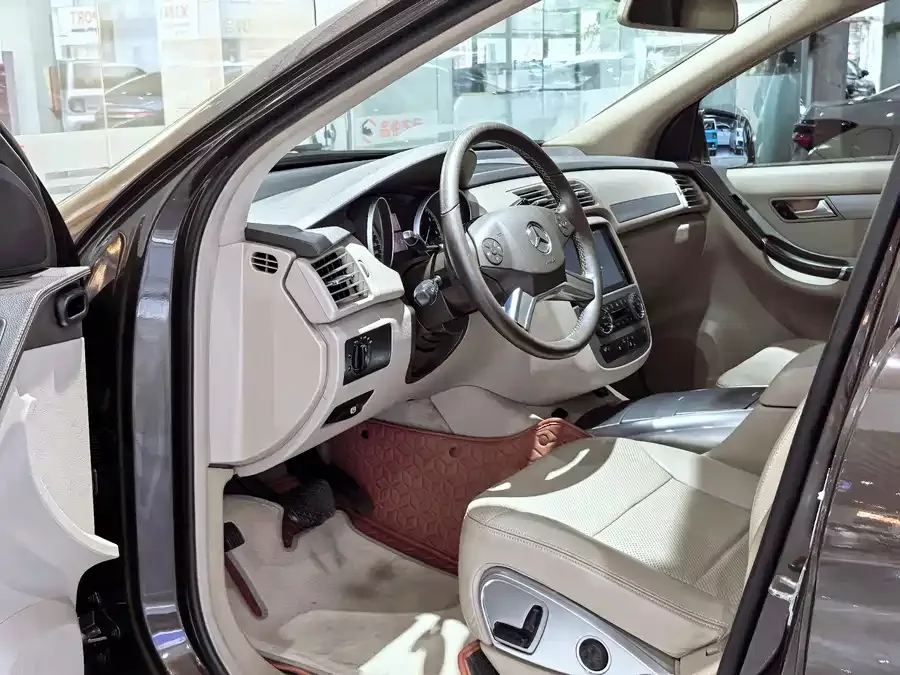 Mercedes Benz R-rated