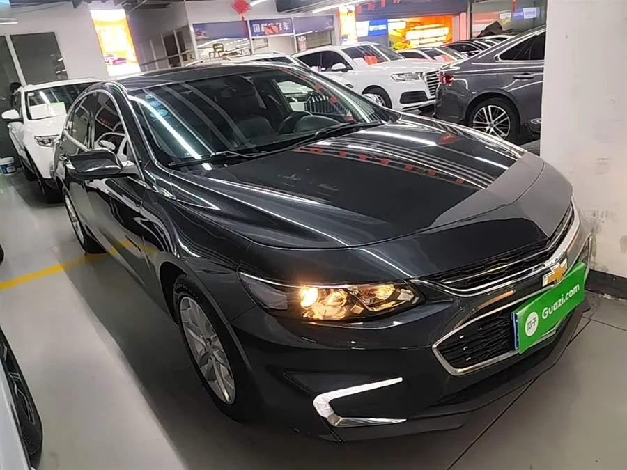 Chevrolet Malibu XL