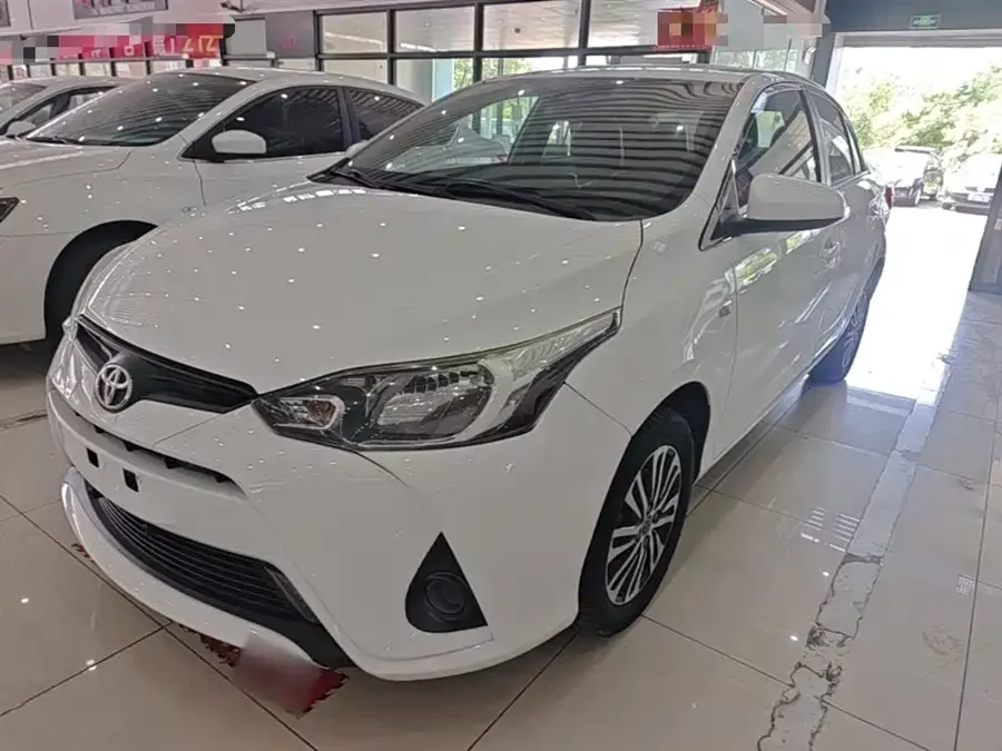 Toyota YARiS L Enjoy
