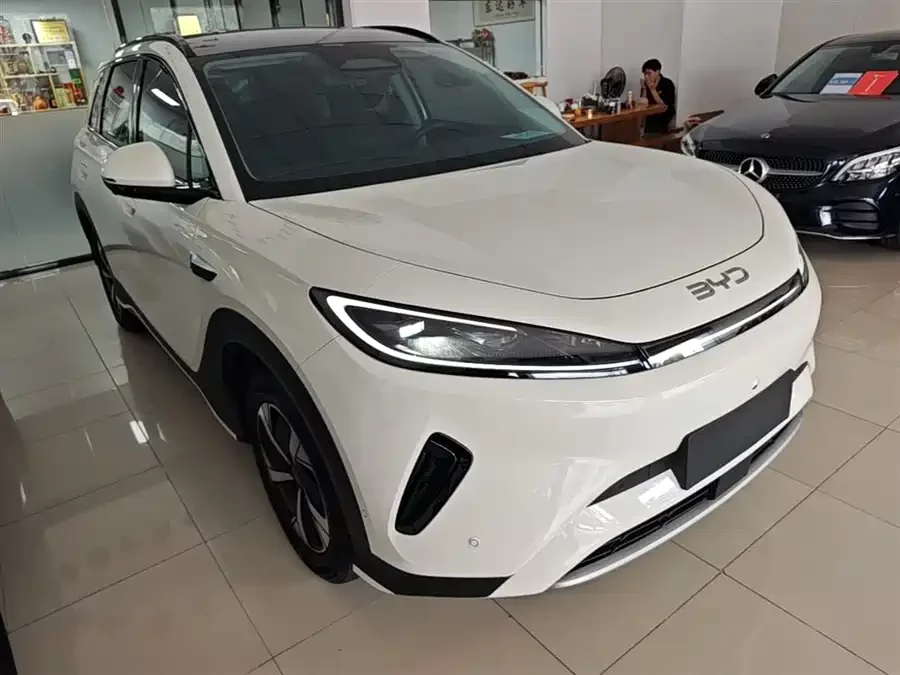 BYD Sea Lion 05 EV
