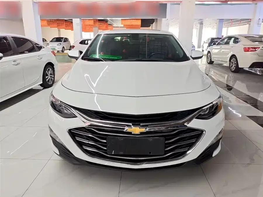 Chevrolet Malibu XL