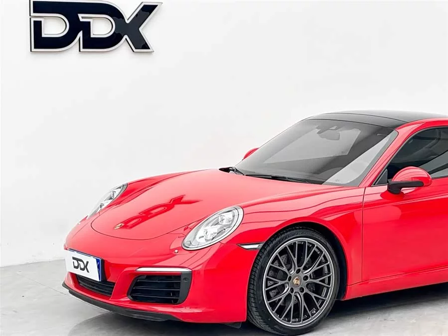Porsche 911