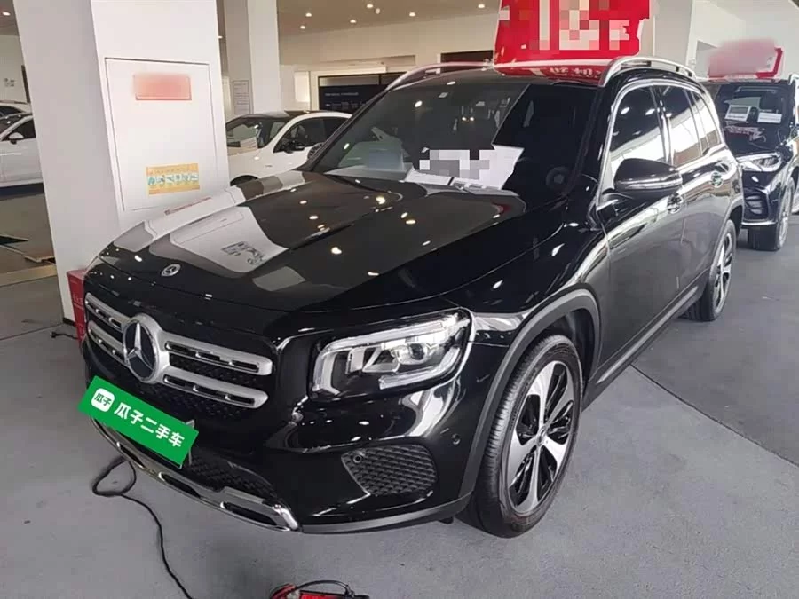 Mercedes Benz GLB