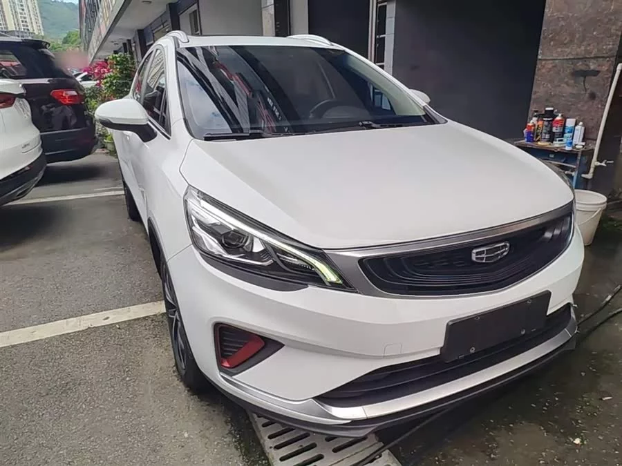 Geely Emgrand GS