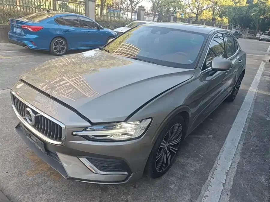Volvo S60
