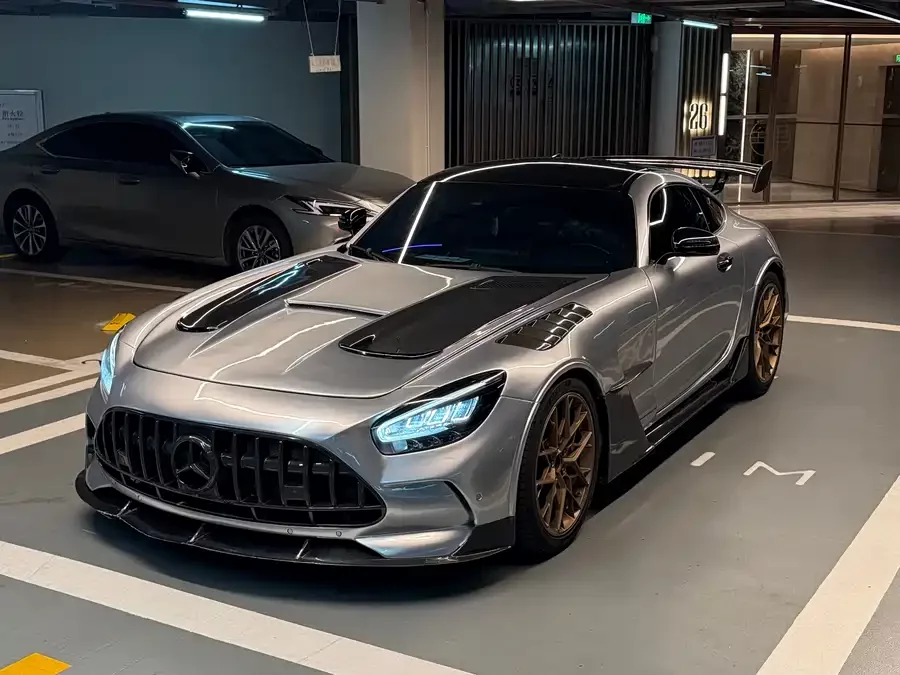 Mercedes Benz AMG GT