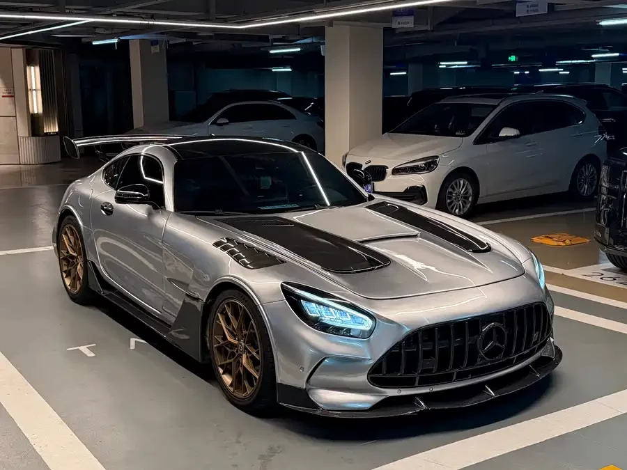 Mercedes Benz AMG GT