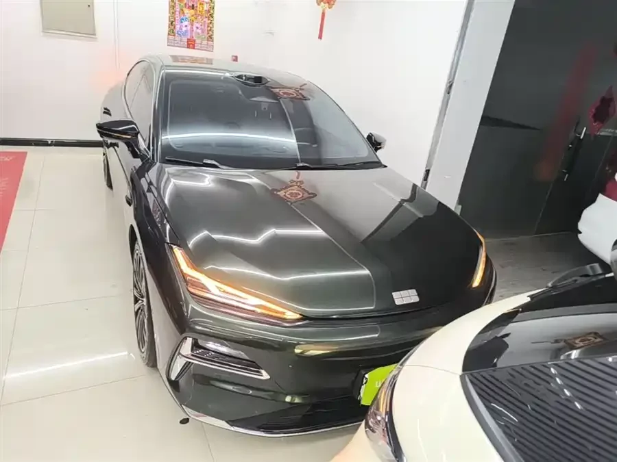 Geely Galaxy Star 8