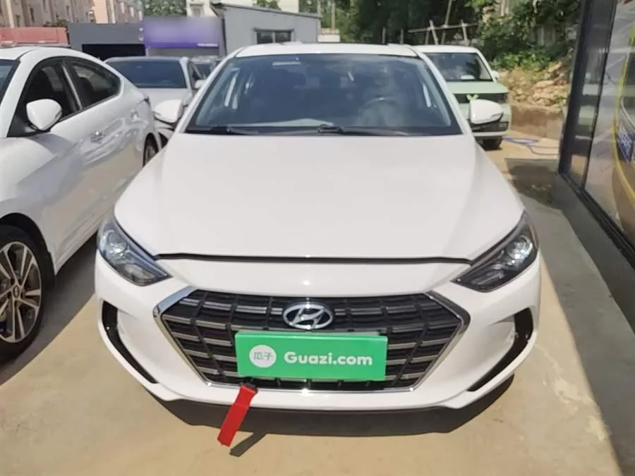 Hyundai elantra