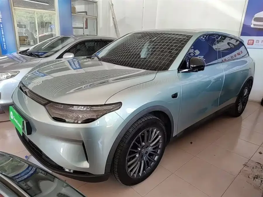 Leapmotor C11